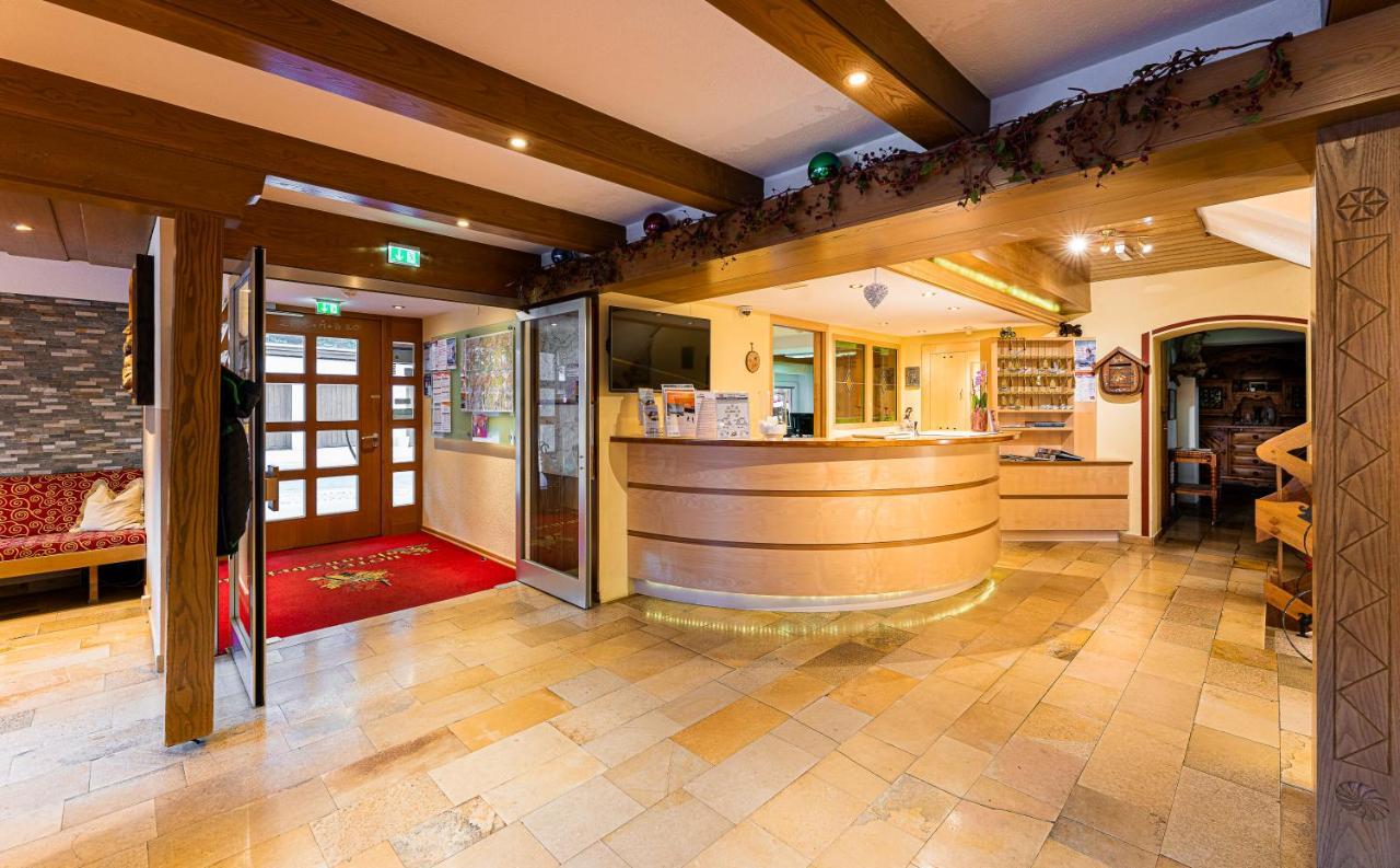 Hotel Kajetansbruecke Pfunds Εξωτερικό φωτογραφία