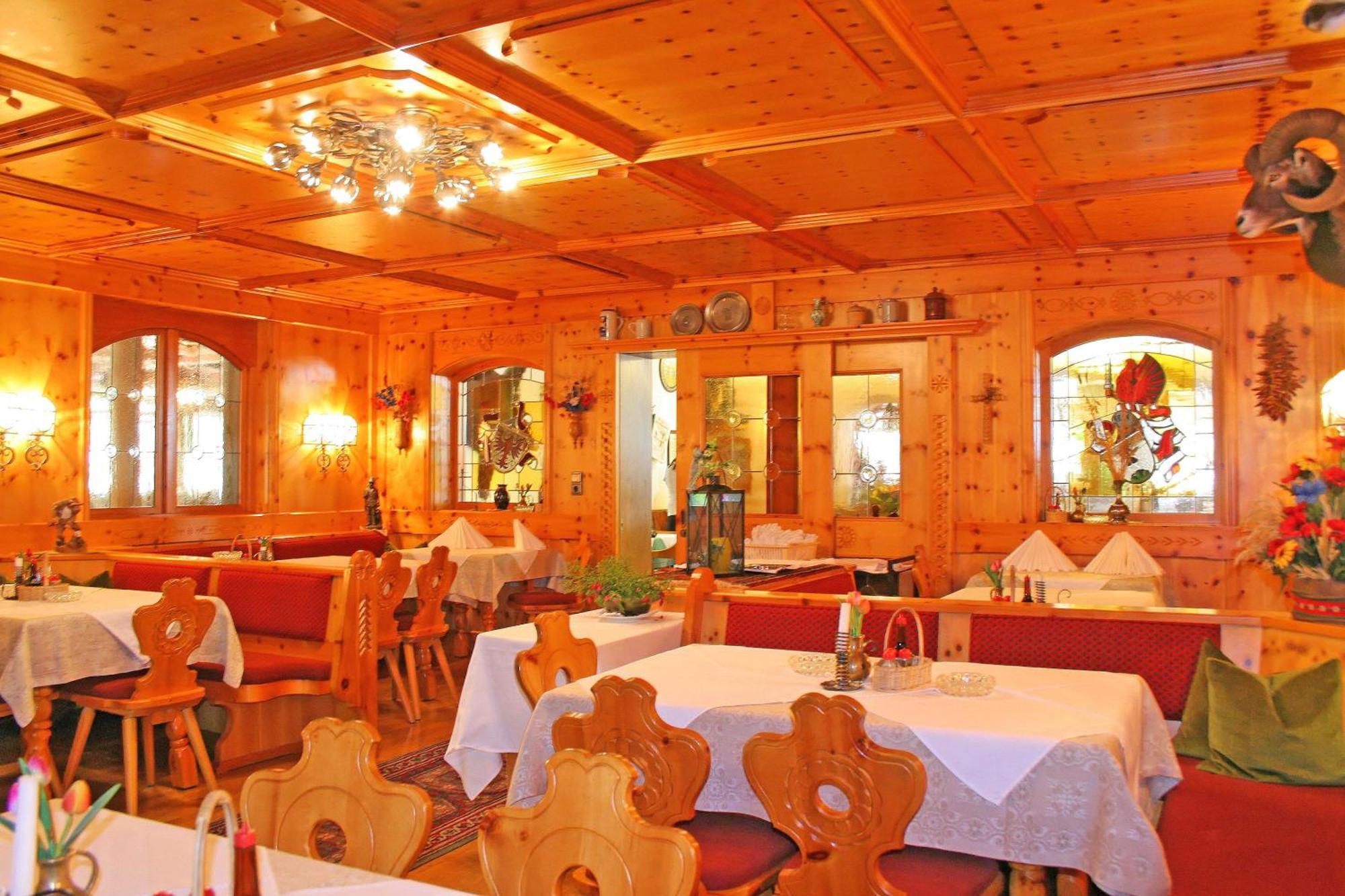 Hotel Kajetansbruecke Pfunds Εξωτερικό φωτογραφία